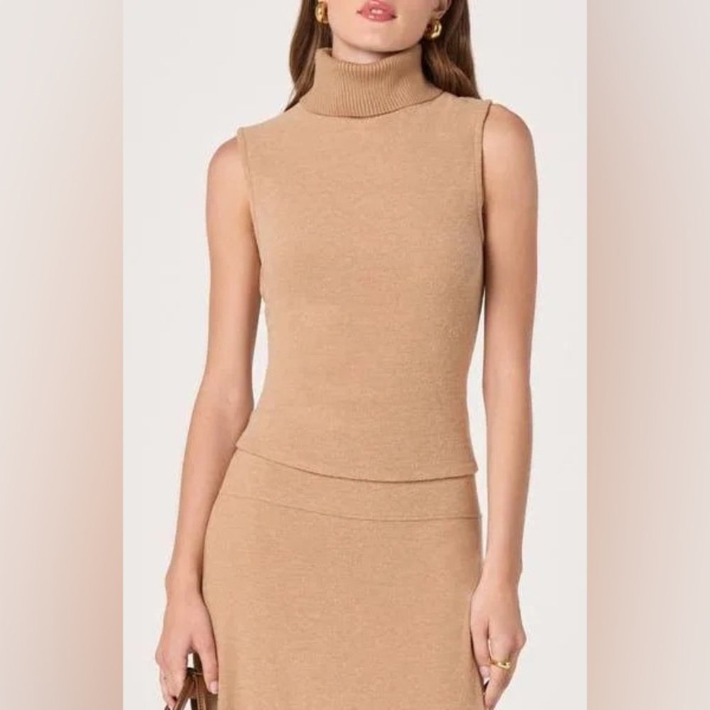 Ellison Sleeveless Camel Turtleneck Sweater